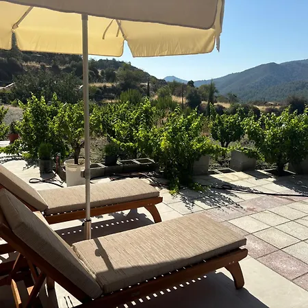 Sofros To Apomero Hébergement de vacances *