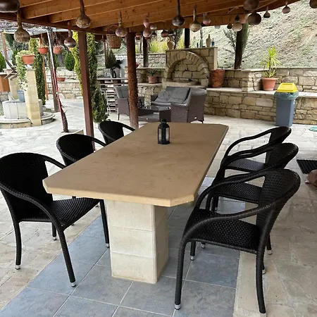 Sofros To Apomero Hébergement de vacances